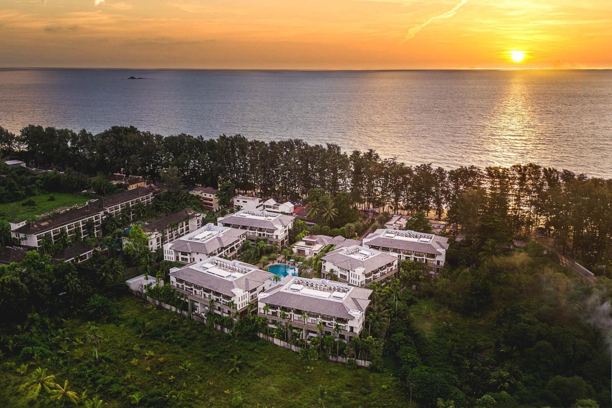 Beachfront Luxury 2 Bdr Apartment By Indreams, Naithon Beach Praia de Nai Thon Exterior foto
